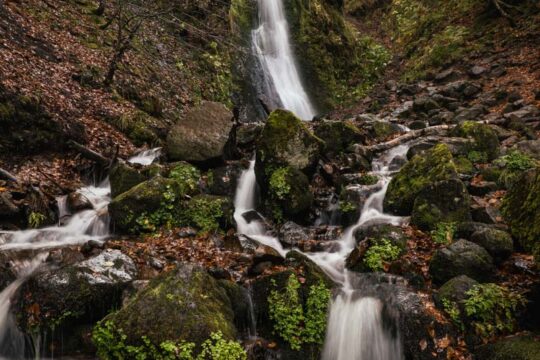 Auvergne Rhône-Alpes - Cascade de la Pérouse