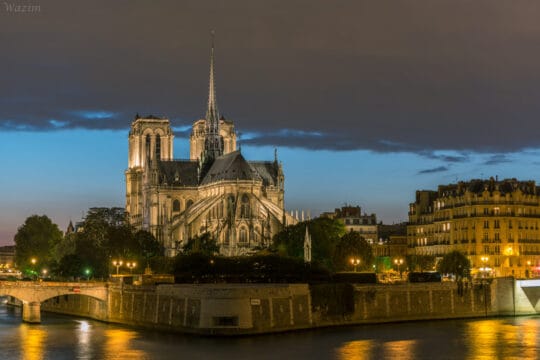 Paris - Crépuscule sur Notre Dame